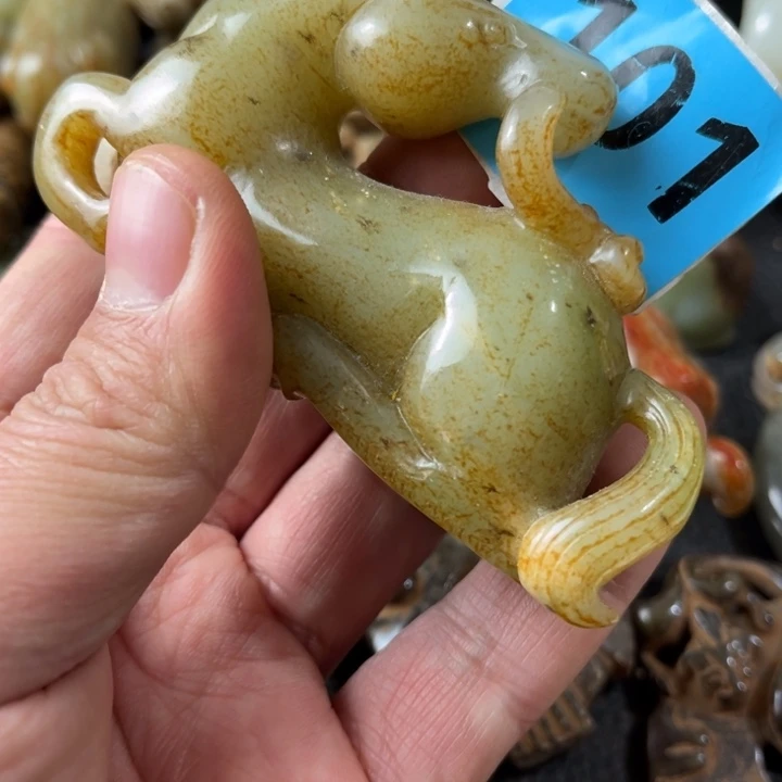 和田玉颈饰未镶嵌棒*冰