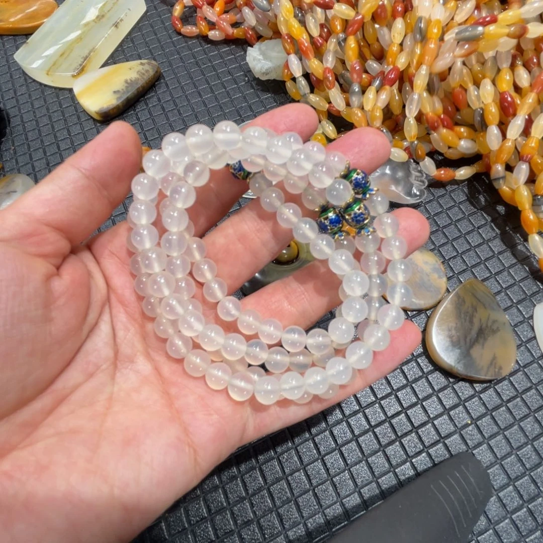 石英质玉（黄龙玉）合金颈饰