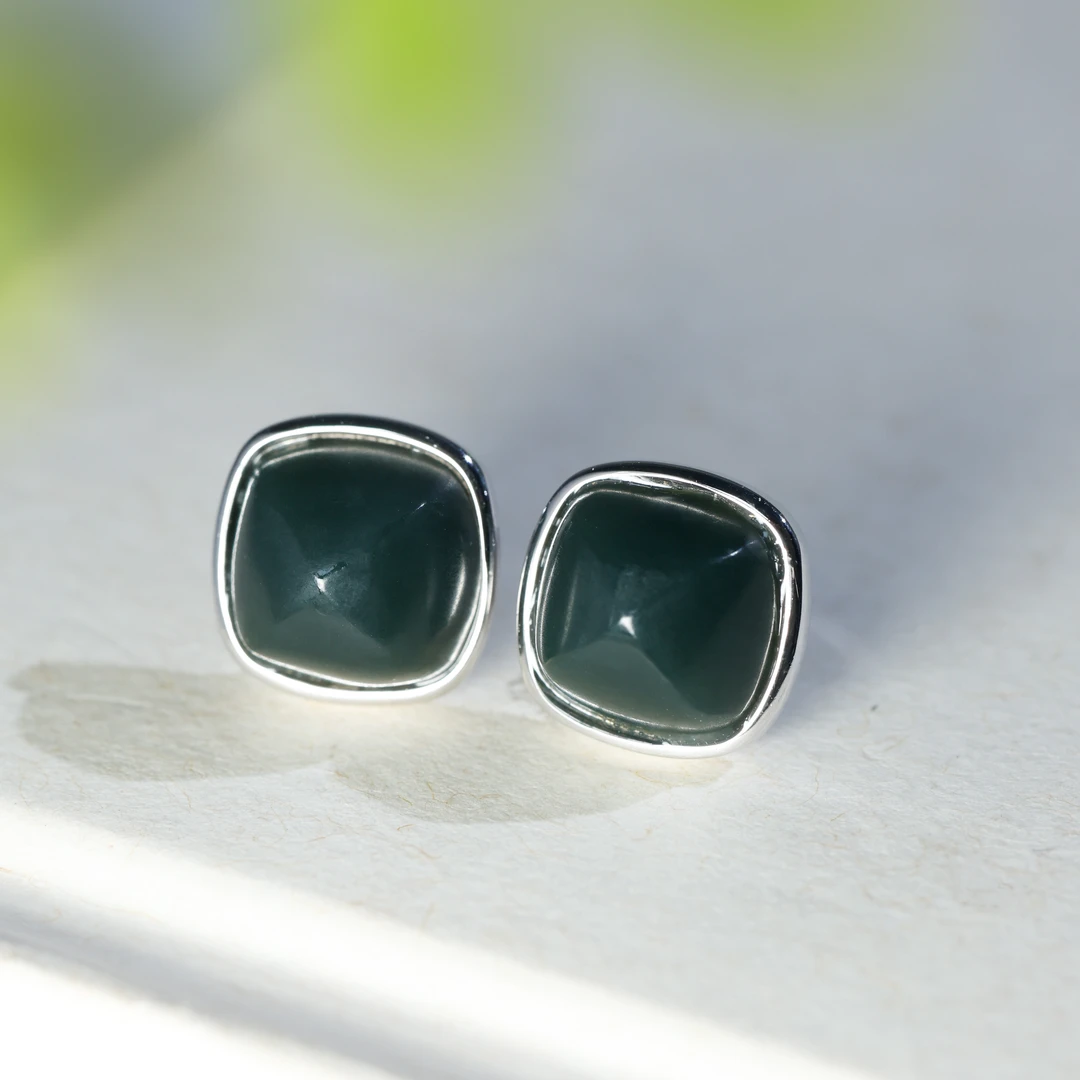 白玉世家S925塔青方糖耳钉春日上新礼物和田玉玉石鹅耳饰保真包邮