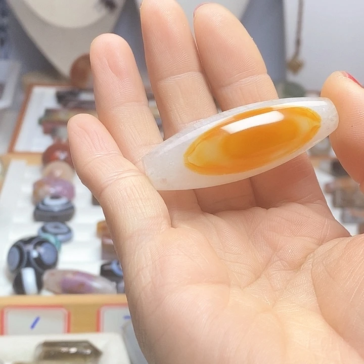 弈****疯人生巅峰的项链珠珠