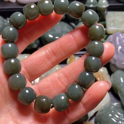 未镶嵌和田玉（糖玉）珠宝奇石