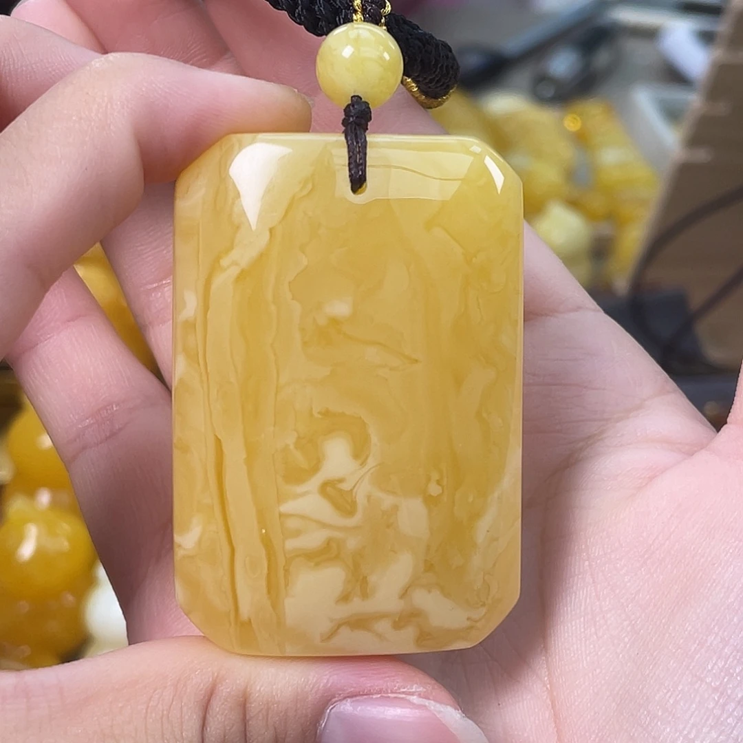 琥珀未镶嵌裸石Y8