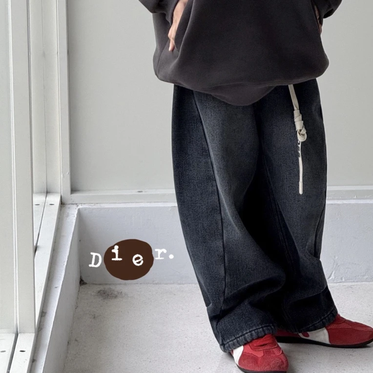 9026童装加绒弯刀牛仔裤