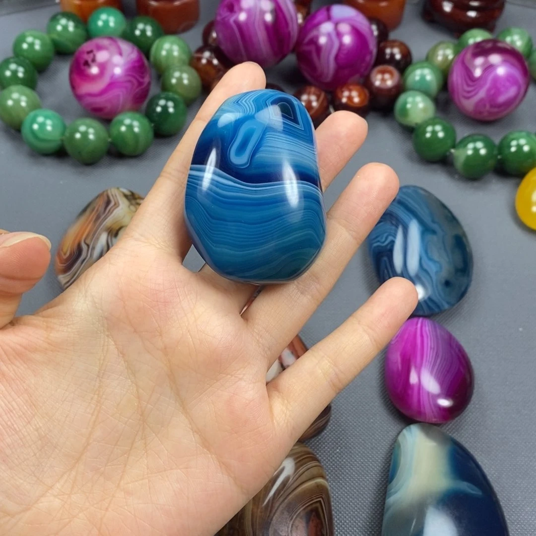 未镶嵌玛瑙/玉髓珠宝奇石?*候