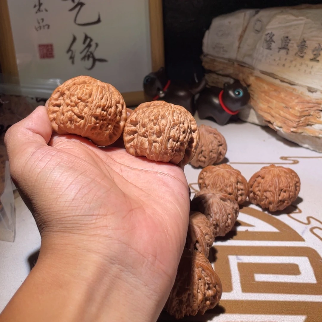 L***n手串/手链核桃白狮子全品45尺寸