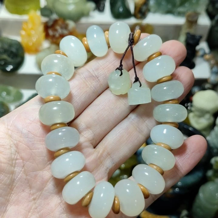 未镶嵌岫玉手串手串