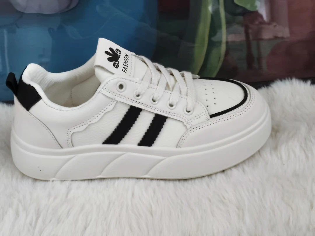 K7005/37【新疆包邮】春季小白鞋新款女学生增高厚底运动板鞋休闲鞋