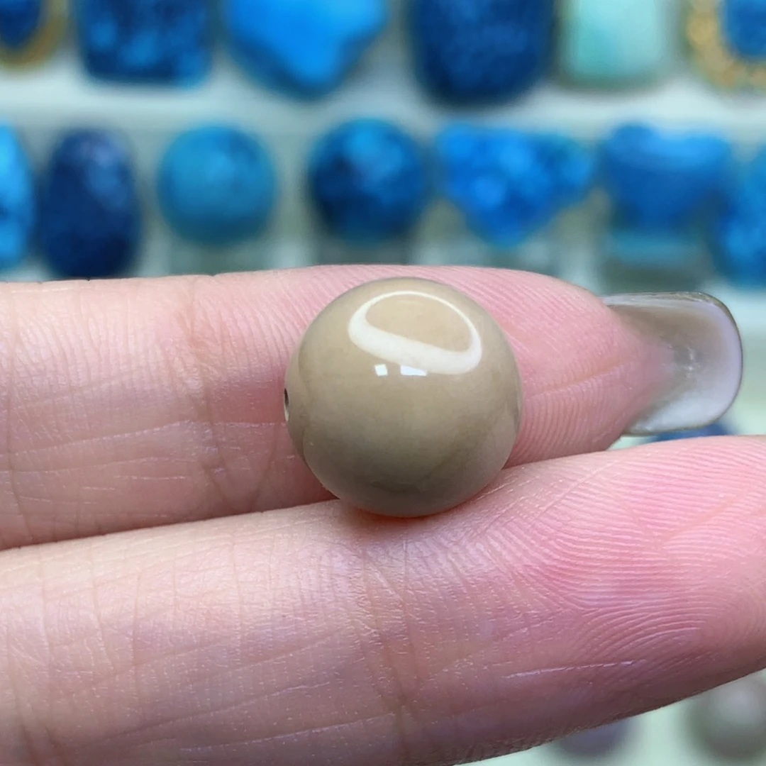 绿松石未镶嵌圆珠12.3