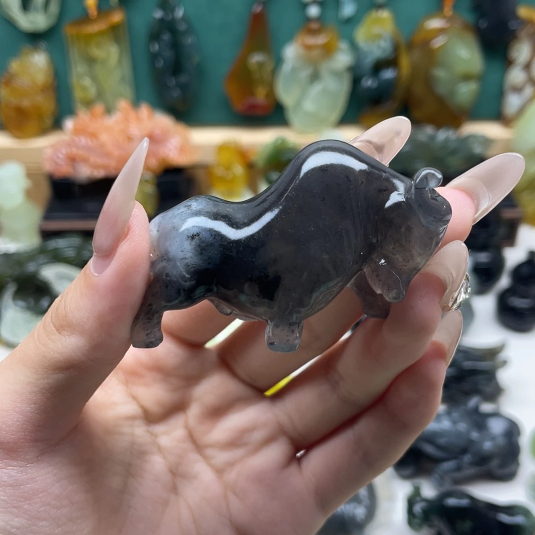 蛇纹石玉未镶嵌颈饰皇***3