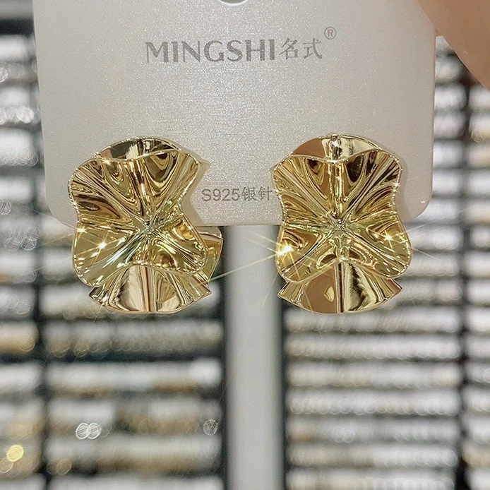 铜合金耳饰 时尚高级立体花苞耳钉耳饰高级时髦