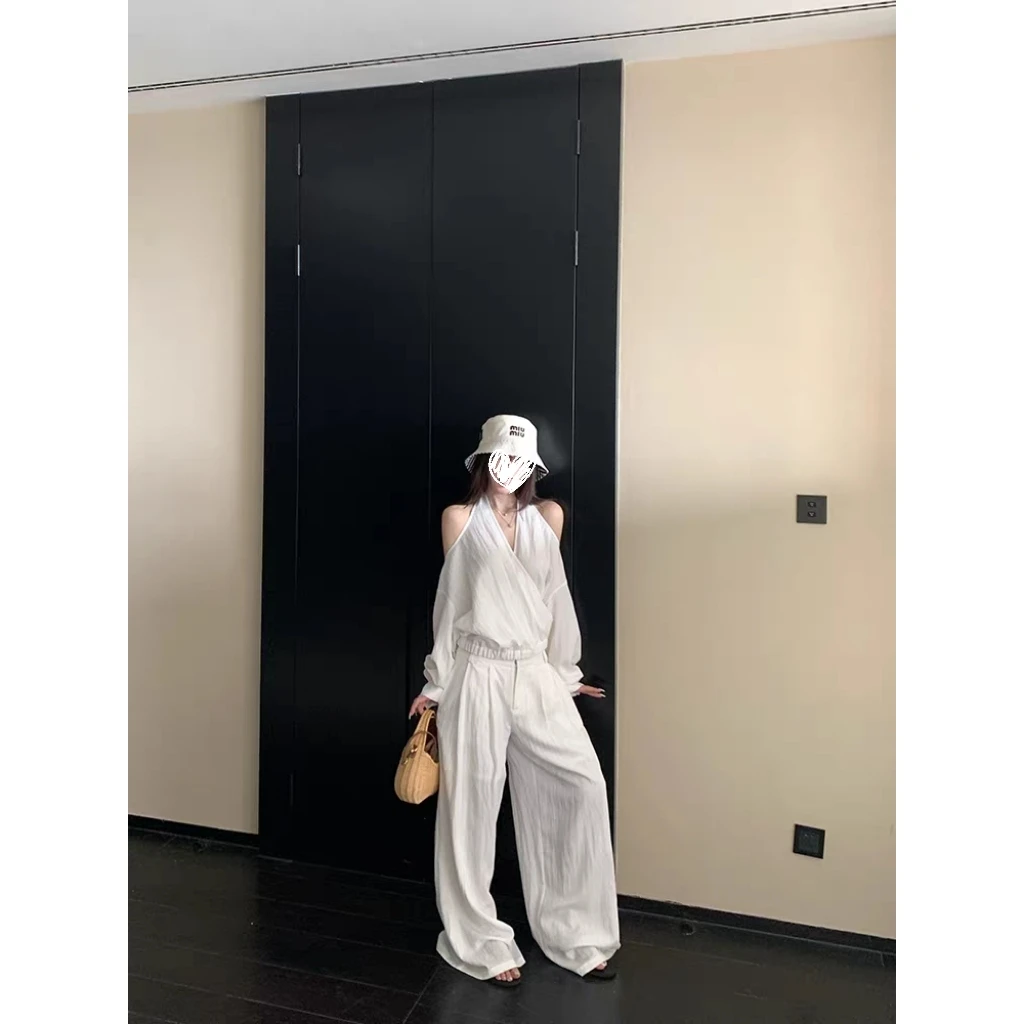 镜头焦点 精纺天丝干爽凉感复古露肩上衣微喇休闲裤套装