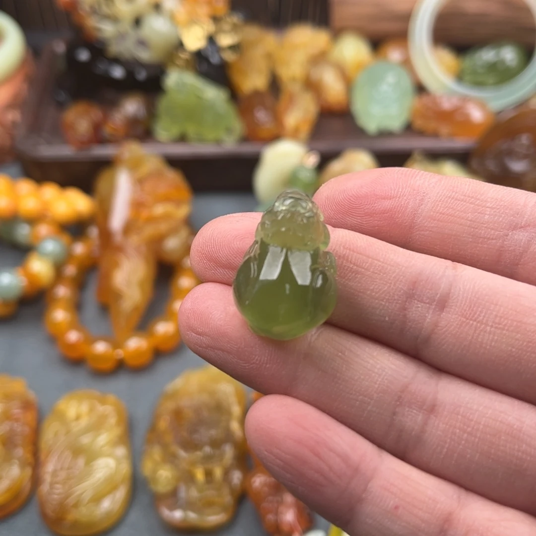 蛇纹石玉手机链未镶嵌乔*霞