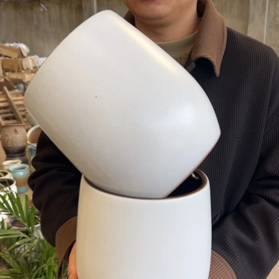 紫砂花盆高22口18———-