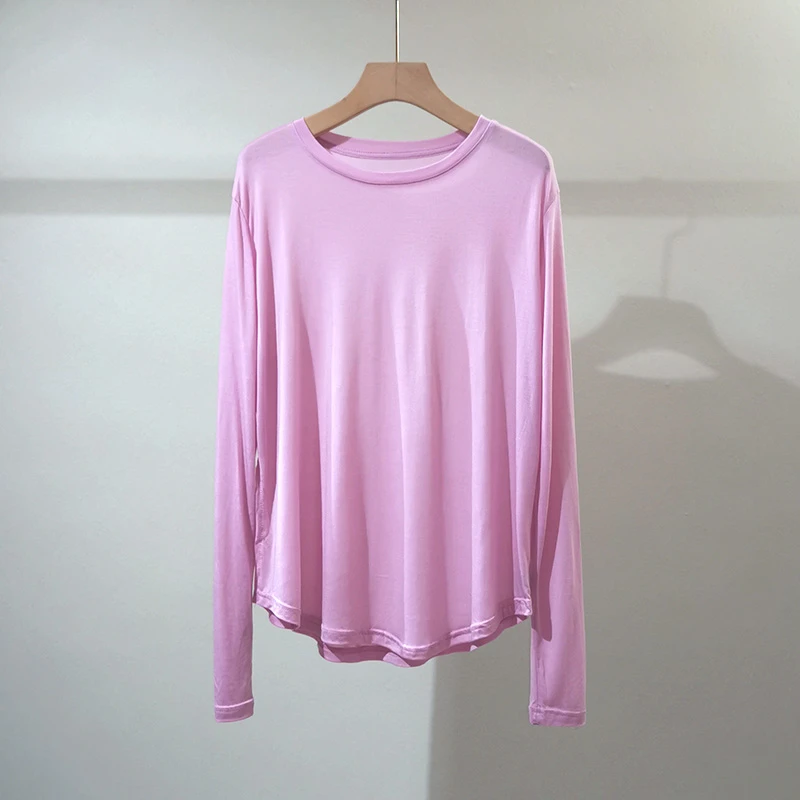 全球好物2025夏季长袖T恤女 休闲风宽松开叉微透防晒衫