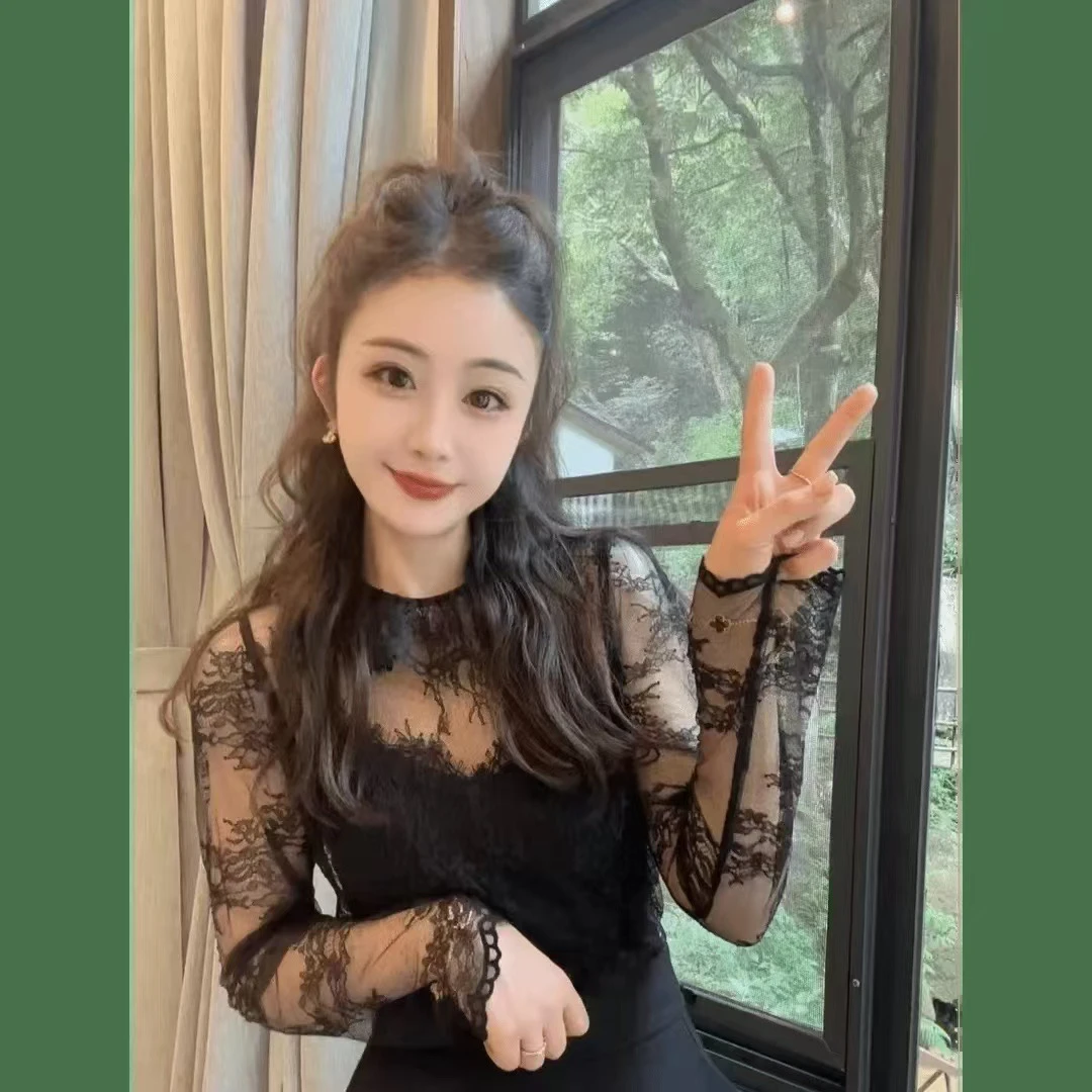 法式纯欲性感钩花圆领长袖蕾丝衫女2025秋季新款气质修身显瘦上衣