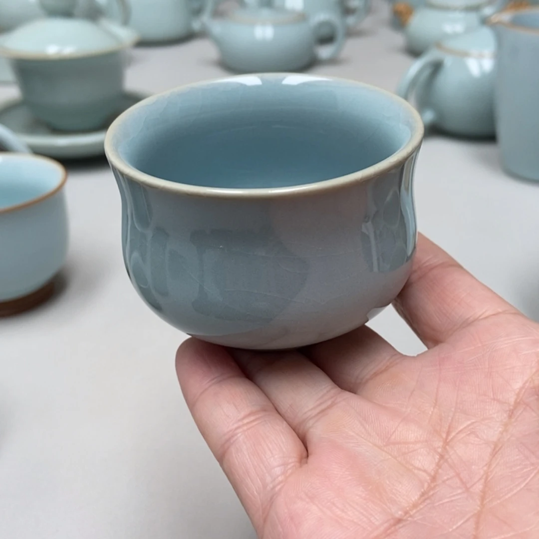 瓷支钉元宝杯带礼盒