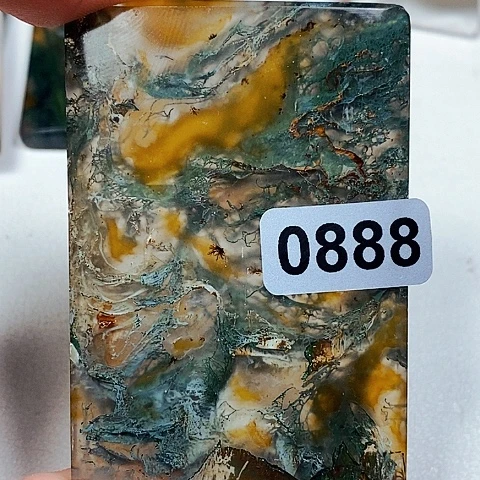 玛瑙/玉髓颈饰未镶嵌老****。