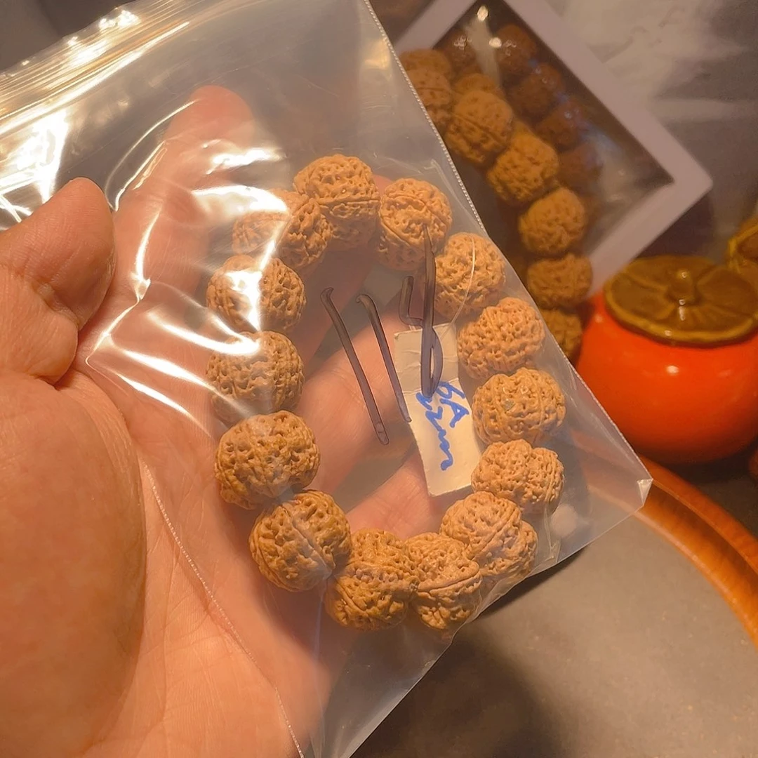 金刚菩提手串少****）六瓣