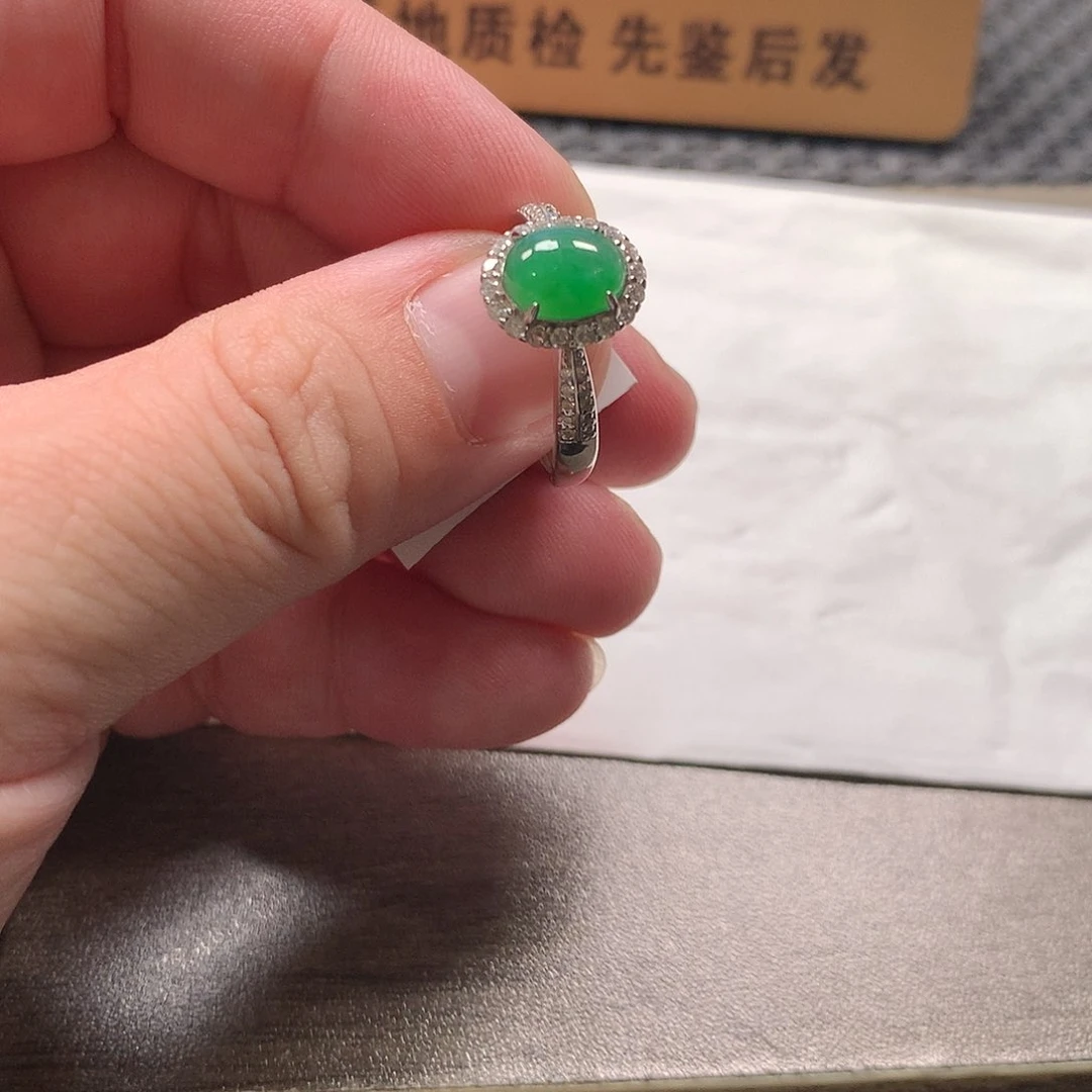 颈饰银S925镶嵌翡翠秋*蛋面