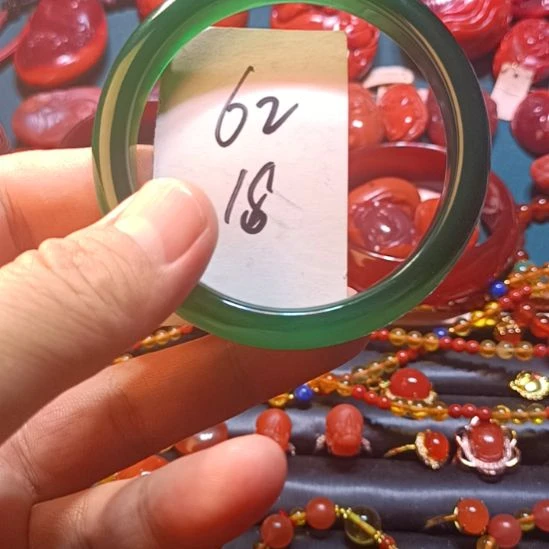 手镯玛瑙/玉髓未镶嵌