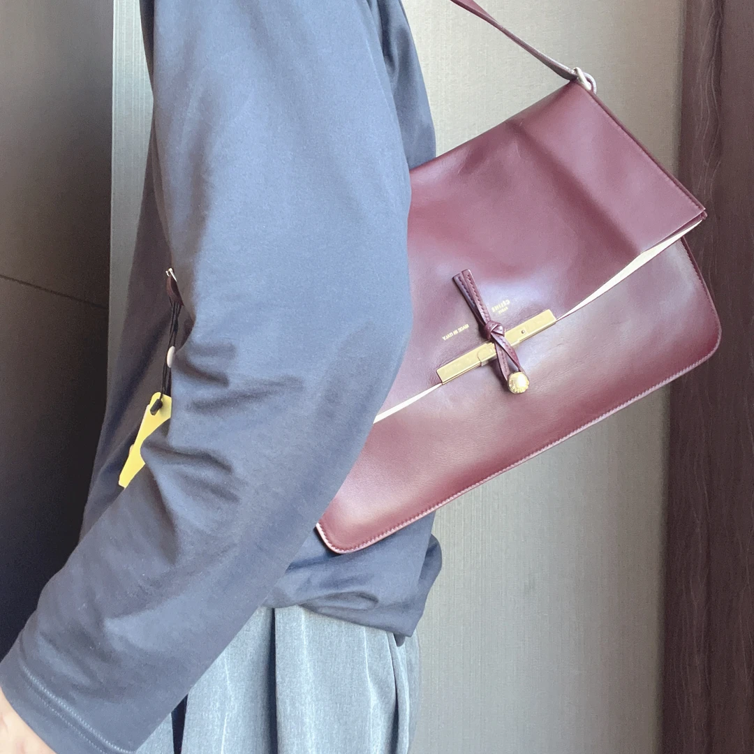95新 Celine/思琳 冰冰中古/CELINE/ 酒红色腋下单肩包