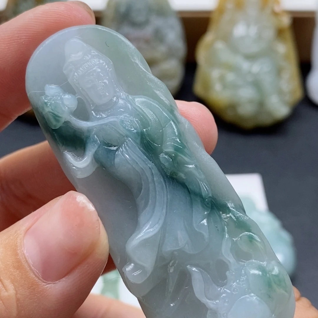 定制翡翠未镶嵌观音