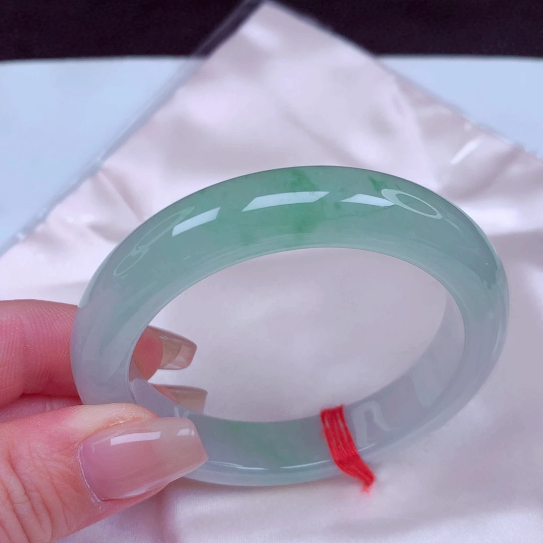 翡翠未镶嵌手镯手镯