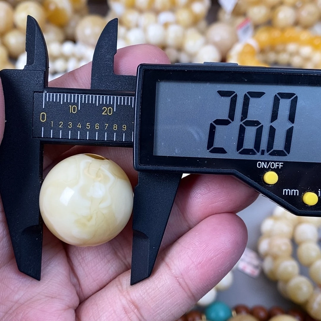 蜜蜡未镶嵌珠宝奇石10g