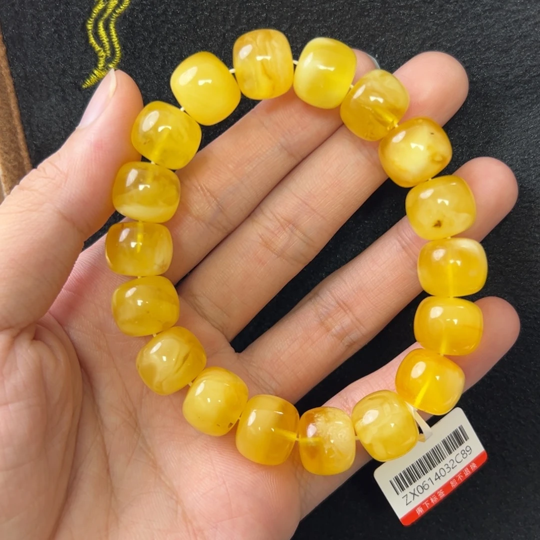 未镶嵌琥珀珠宝奇石