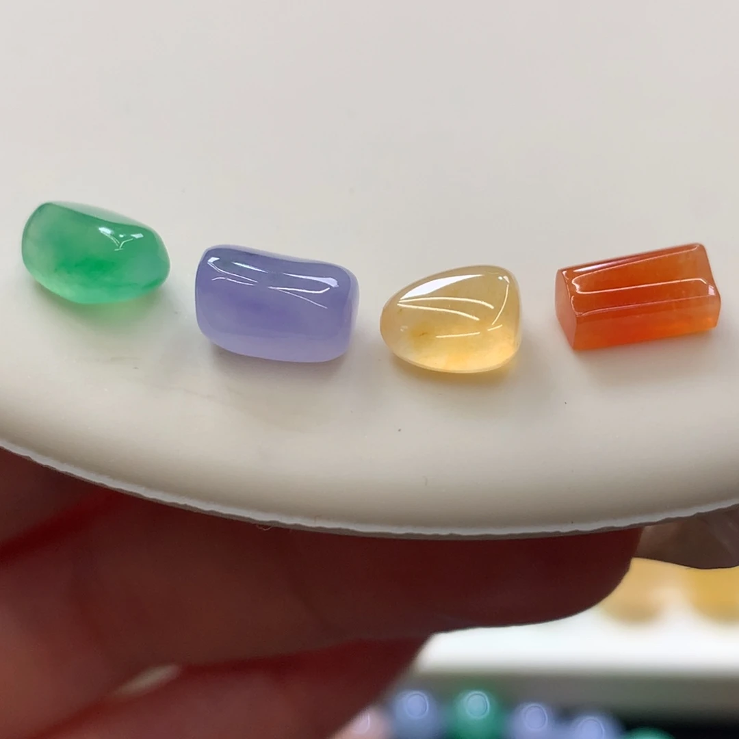 定制翡翠未镶嵌 毛货抛光定制 冰鲜甜色 随形一组