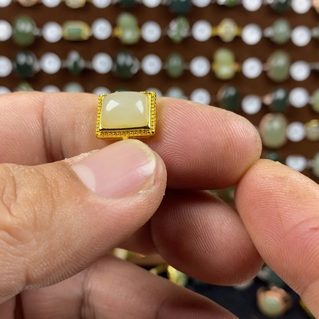 和田玉（白玉）戒指合金