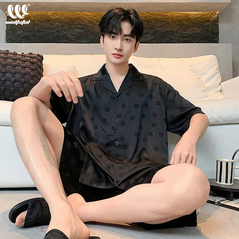 夏季睡衣男款薄款韩版冰丝开衫短袖短裤套装可外穿休闲家居服男