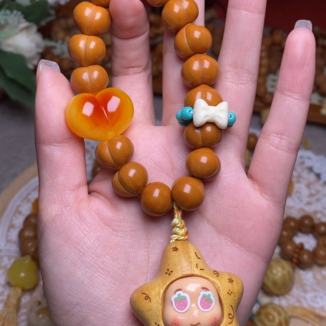 吊坠猴头核桃玻璃底屁桃➕星星玩具爱心蝴蝶结卡环新号补贴