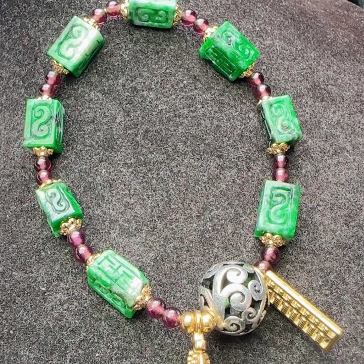 翡翠未镶嵌颈饰天然A货768