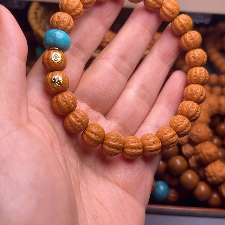 吊坠猴头核桃1.1京八棱镶嵌舍得