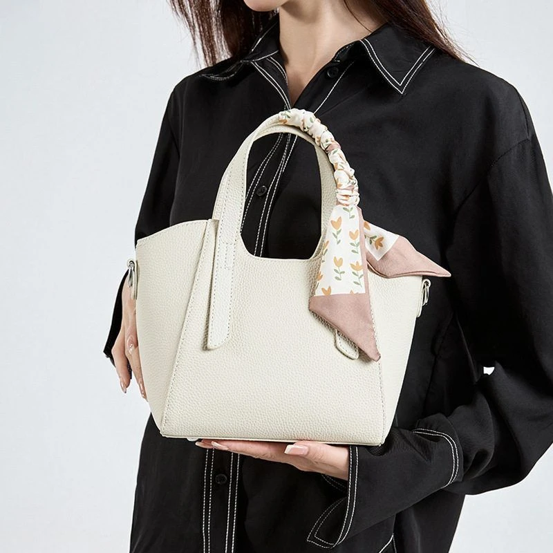 新款时尚包包斜挎包女士真皮包包高级感小众手提包高质感单肩包