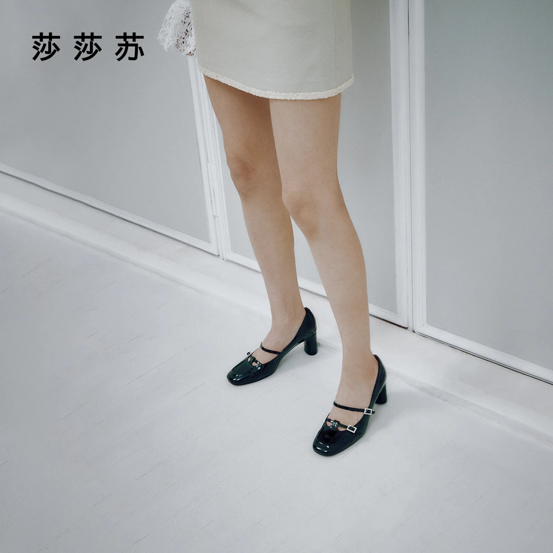 【圆舞曲】莎莎苏2025春季新款法式粗跟复古玛丽珍单鞋女ZA65130-10