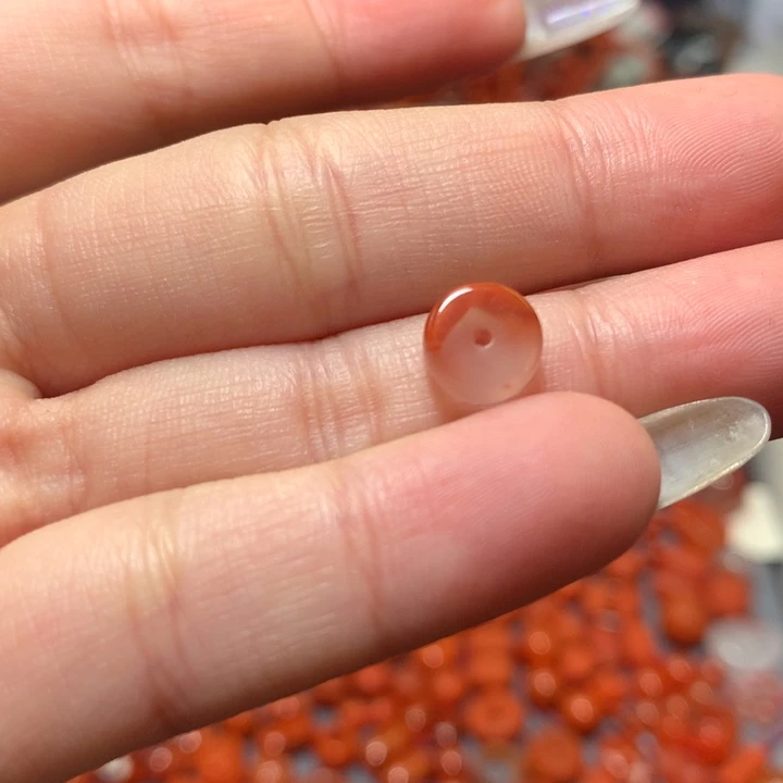【闪购商品】南红玛瑙未镶嵌圆珠叶***?