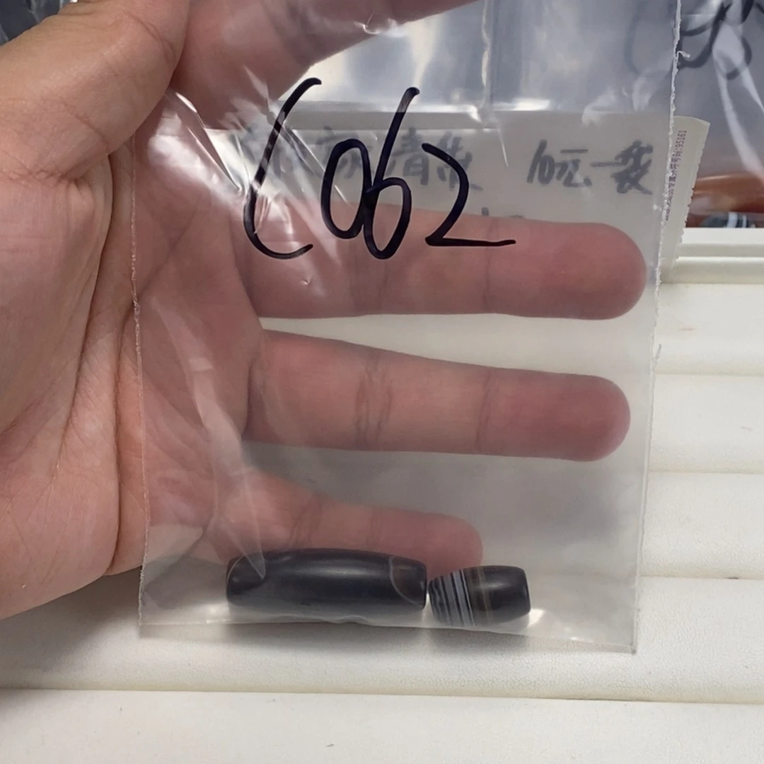 合金颈饰玛瑙/玉髓翔*