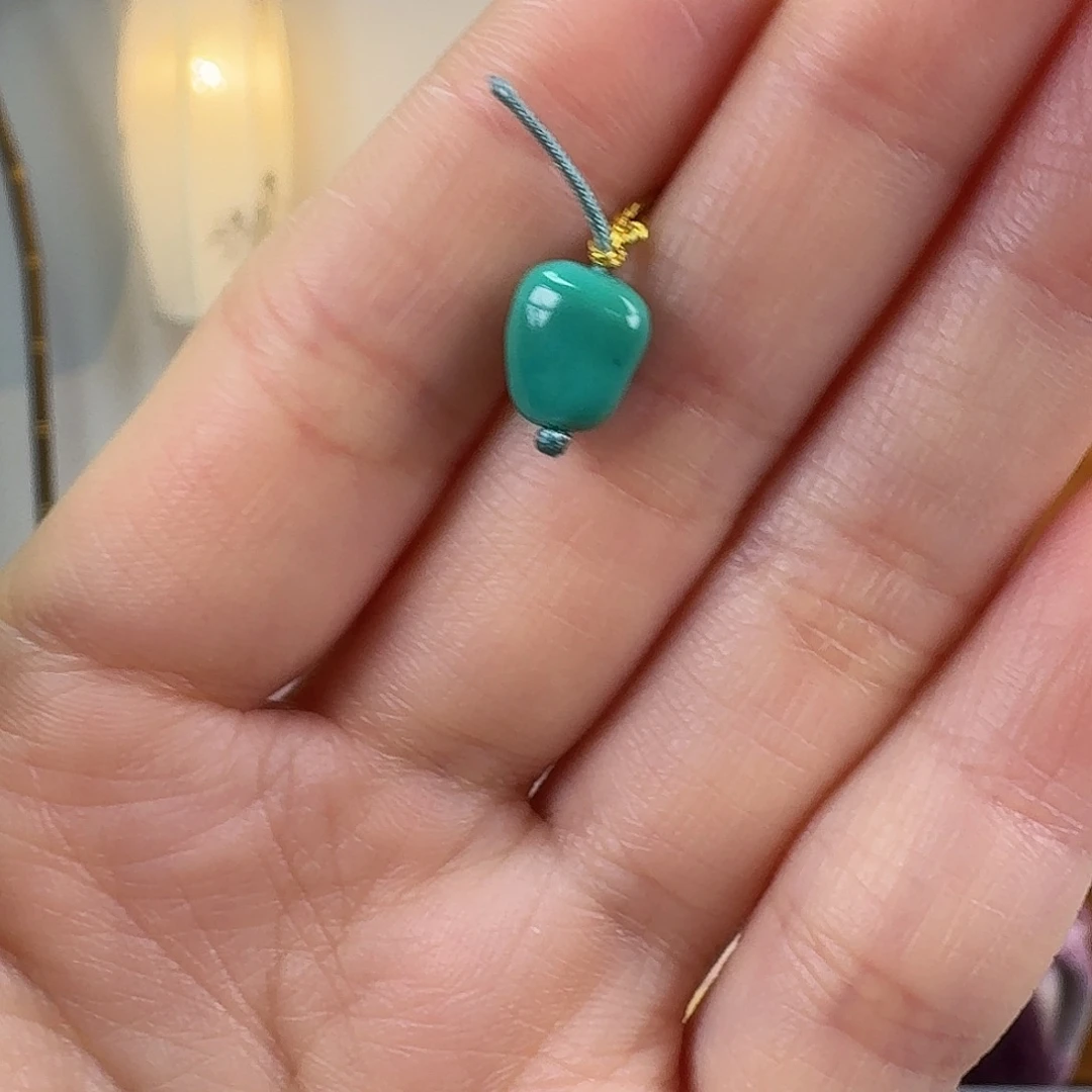 绿松石未镶嵌挂件