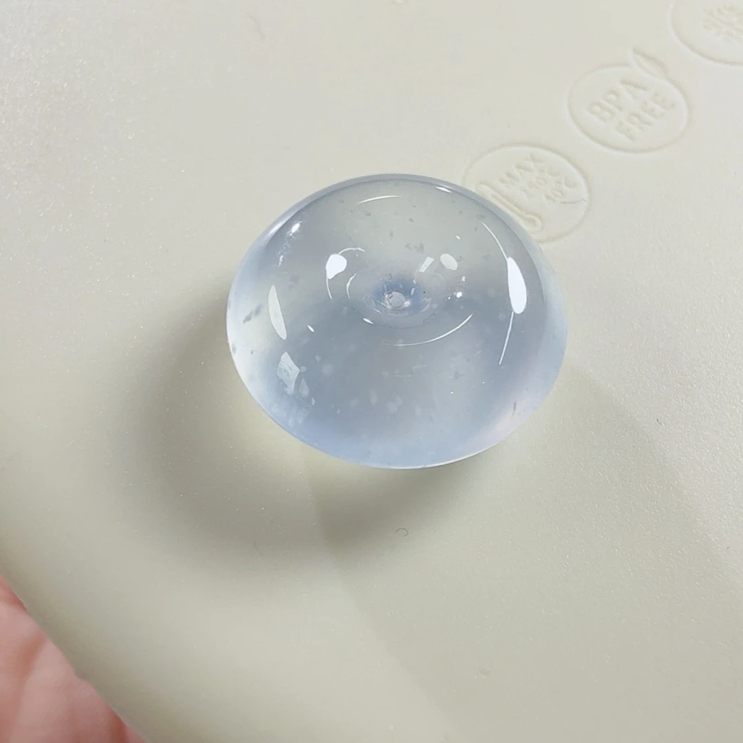 翡翠未镶嵌颈饰平安扣