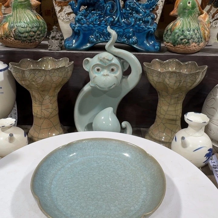 手工制作陶瓷摆件