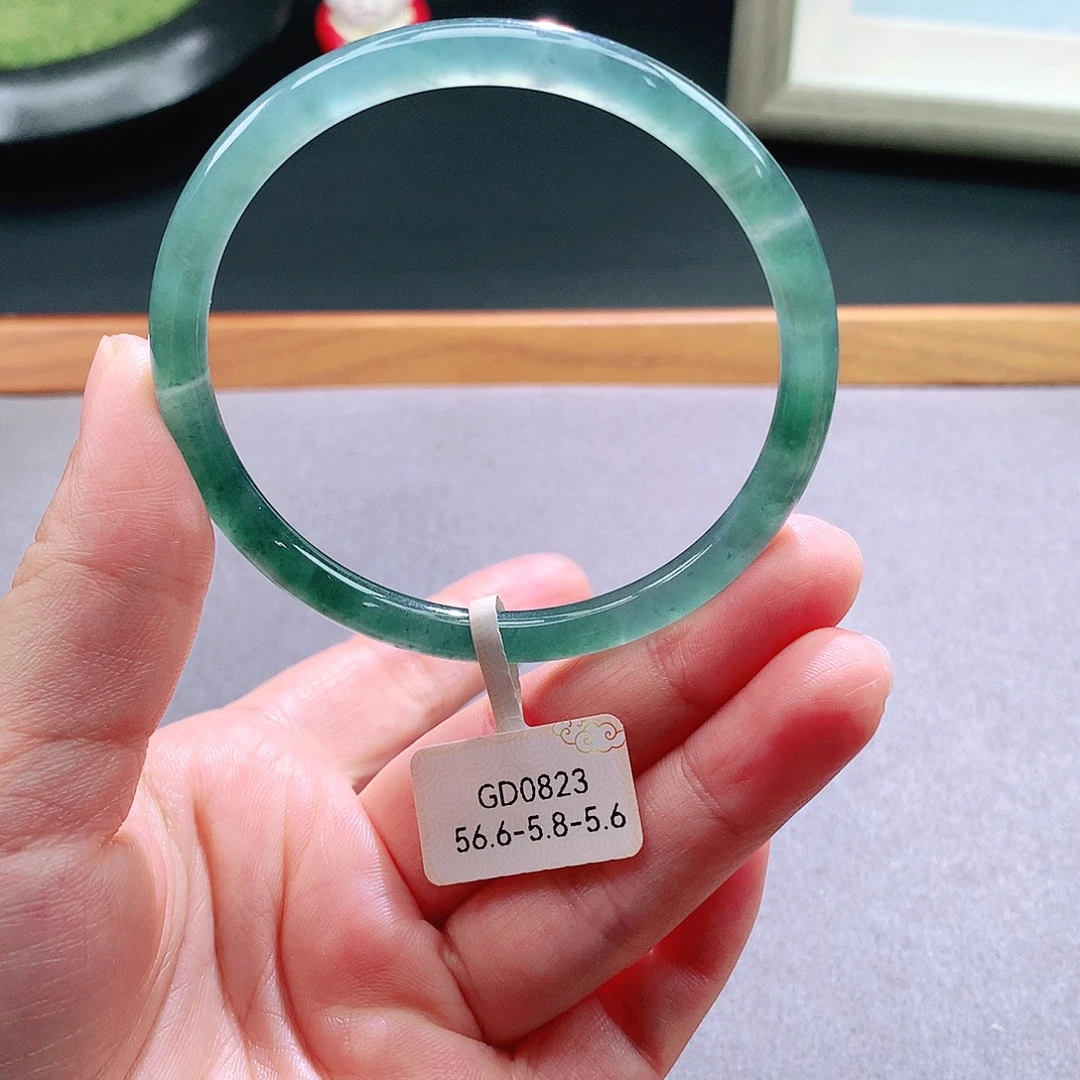 未镶嵌手镯翡翠天然翡翠手镯a货