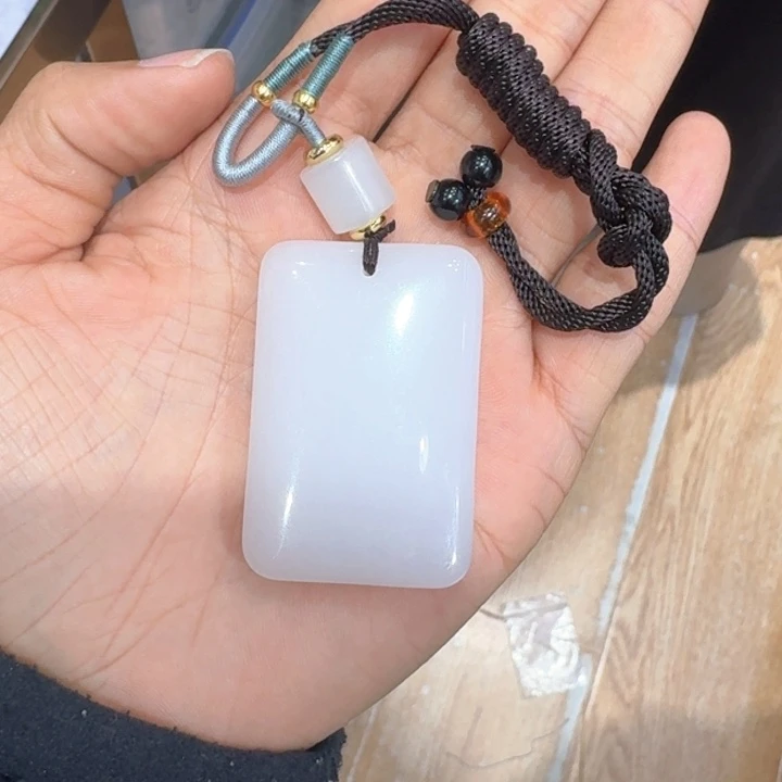 石英质玉未镶嵌吊坠(不含链)
