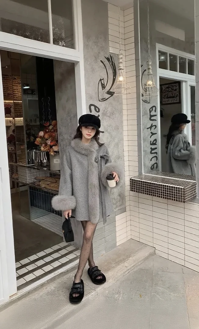 【奶油家】“雪国千金”2025秋冬新款时尚狐狸毛领双面羊毛大衣外套女