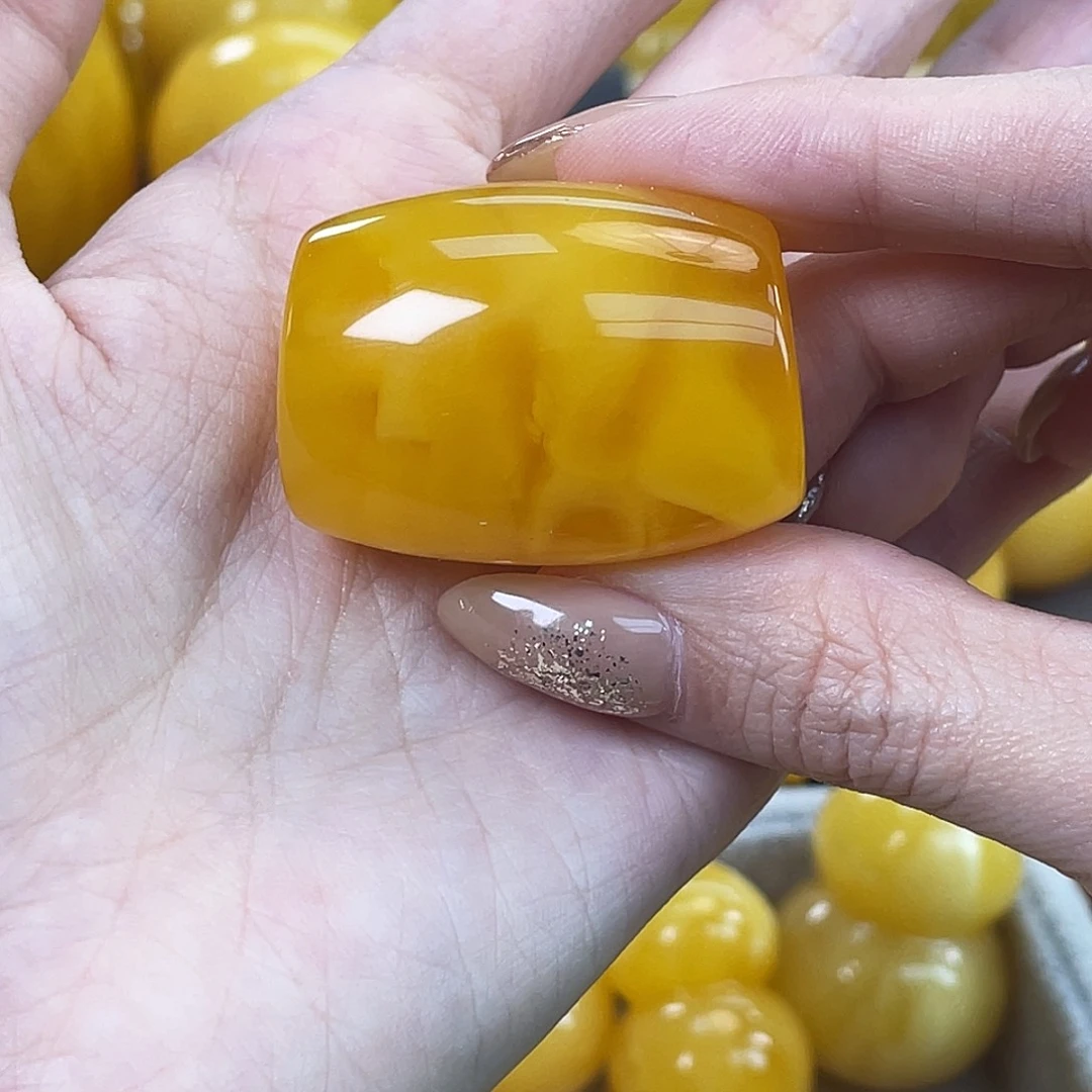 琥珀未镶嵌珠宝奇石琥珀蜜蜡J