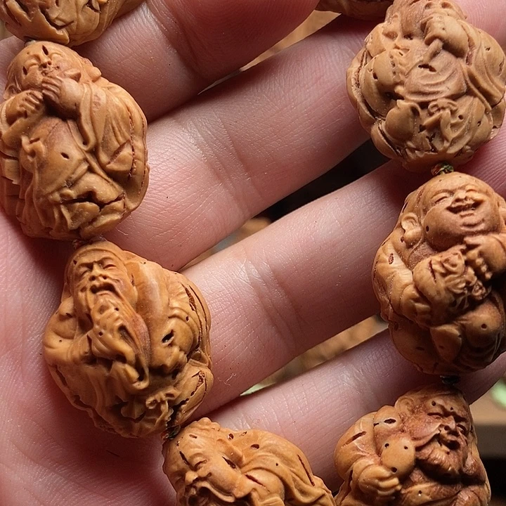 桃核整身八仙祝寿