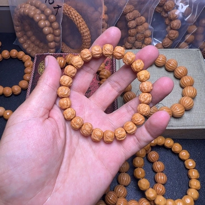 猴头核桃手串小龙蛇