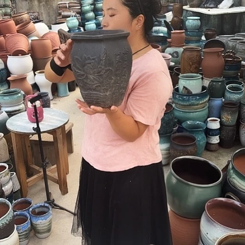 18口24高瑕疵一个盆子。