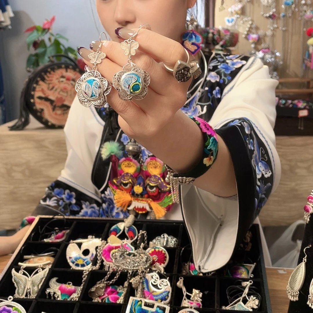 锆石纯铜合金耳环